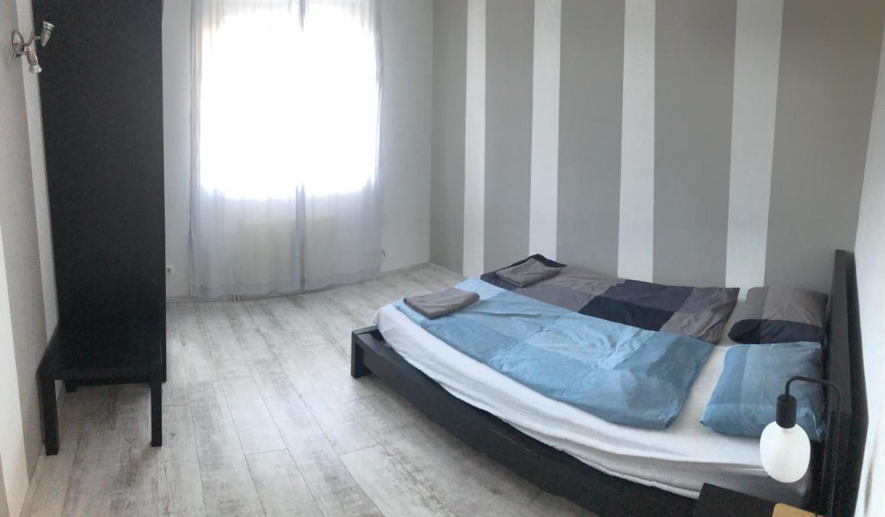 Bright, Spacious Apartment 3 Bedroom, Garage Budapest Luaran gambar